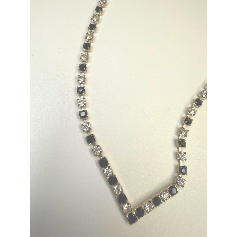 Silver Tone Black and Clear Rhinestone V Shape Tennis Necklace 16.5 Inch